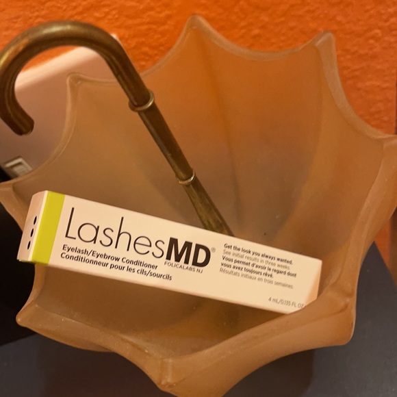 Lashes MD NEW!! - Picture 4 of 5